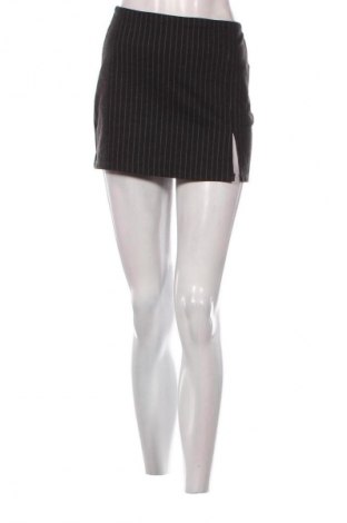 Rock Pull&Bear, Größe S, Farbe Mehrfarbig, Preis 7,99 €