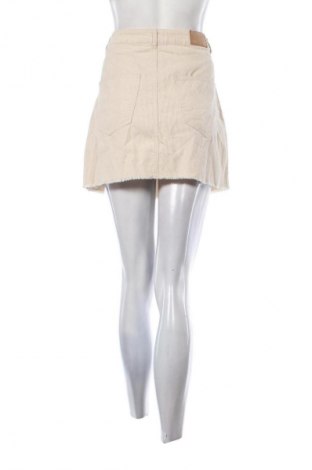 Пола Pull&Bear, Размер L, Цвят Бежов, Цена 19,00 лв.