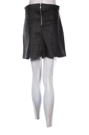 Sukně Reserved, Velikost M, Barva Černá, Cena  241,00 Kč