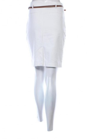 Φούστα Reserved, Μέγεθος S, Χρώμα Λευκό, Τιμή 8,99 €