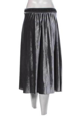 Sukně Reserved, Velikost S, Barva Šedá, Cena  329,00 Kč