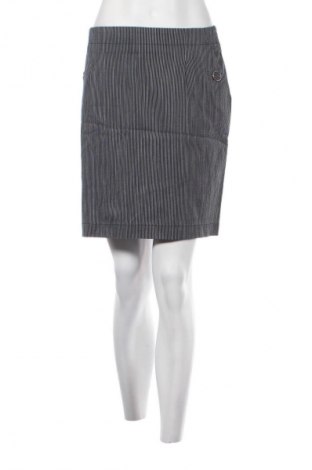 Пола She, Размер M, Цвят Многоцветен, Цена 10,99 лв.