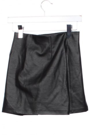 Пола Sinsay, Размер XS, Цвят Черен, Цена 17,99 лв.