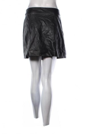 Spódnica Stradivarius, Rozmiar M, Kolor Czarny, Cena 27,99 zł