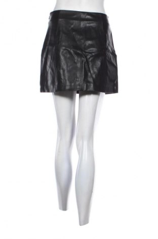 Sukně Stradivarius, Velikost S, Barva Černá, Cena  241,00 Kč