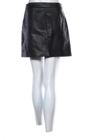 Fustă Stradivarius, Mărime S, Culoare Negru, Preț 51,45 Lei