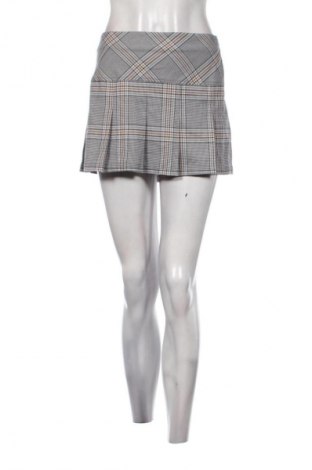 Пола Superdry, Размер M, Цвят Многоцветен, Цена 12,99 лв.