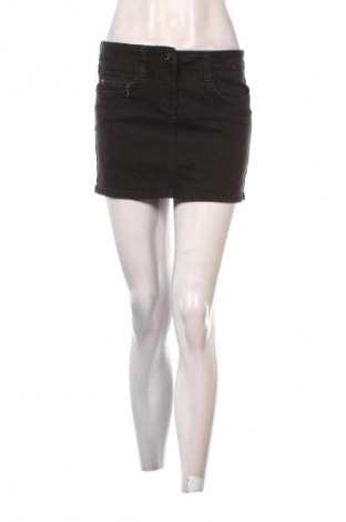 Sukně Tally Weijl, Velikost S, Barva Černá, Cena  209,00 Kč