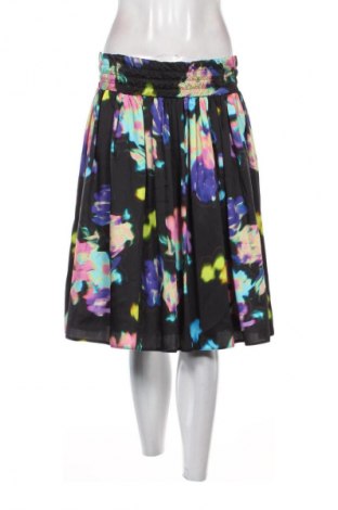 Пола Unbranded, Размер S, Цвят Многоцветен, Цена 28,99 лв.