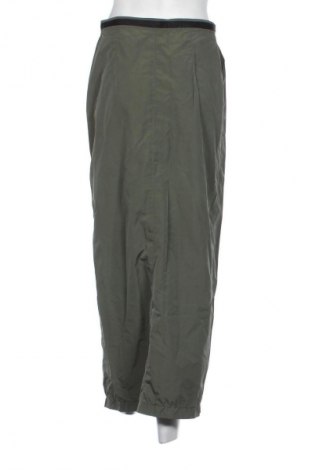 Пола Unbranded, Размер S, Цвят Зелен, Цена 21,99 лв.
