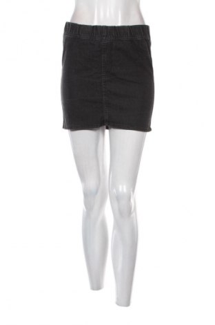 Пола Unbranded, Размер M, Цвят Черен, Цена 16,99 лв.