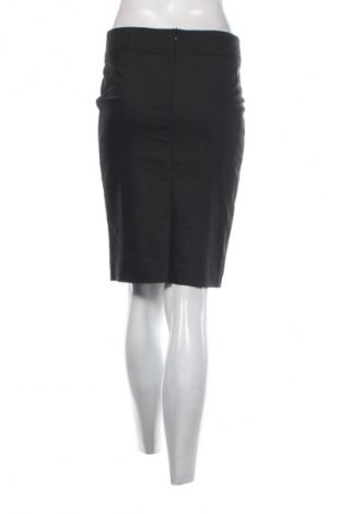 Пола Unbranded, Размер M, Цвят Черен, Цена 10,99 лв.