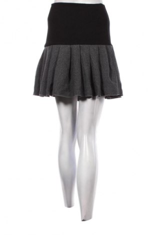 Пола Unbranded, Размер M, Цвят Многоцветен, Цена 12,99 лв.