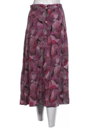 Пола Unbranded, Размер M, Цвят Многоцветен, Цена 19,99 лв.