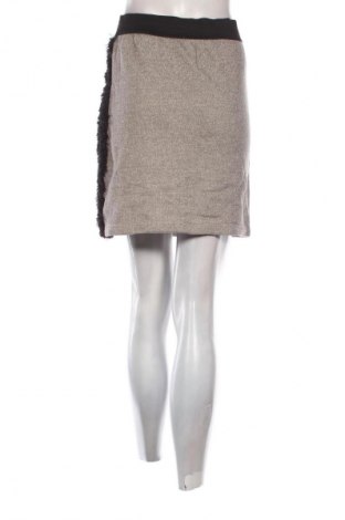 Fustă Unbranded, Mărime S, Culoare Gri, Preț 34,99 Lei