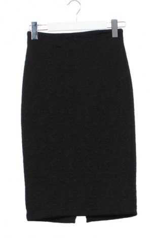 Пола Unbranded, Размер XS, Цвят Черен, Цена 14,99 лв.