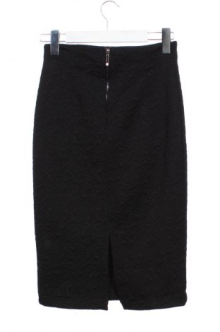 Пола Unbranded, Размер XS, Цвят Черен, Цена 14,99 лв.