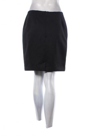 Пола Unbranded, Размер M, Цвят Черен, Цена 19,00 лв.