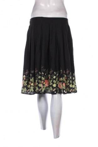 Пола Unbranded, Размер M, Цвят Многоцветен, Цена 19,00 лв.