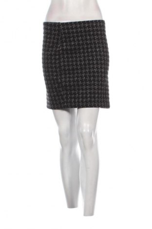 Пола Unbranded, Размер M, Цвят Многоцветен, Цена 12,99 лв.