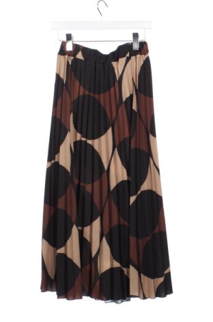 Пола Unbranded, Размер XXS, Цвят Многоцветен, Цена 21,99 лв.