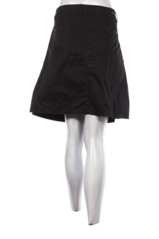 Пола Vero Moda, Размер L, Цвят Черен, Цена 5,11 €