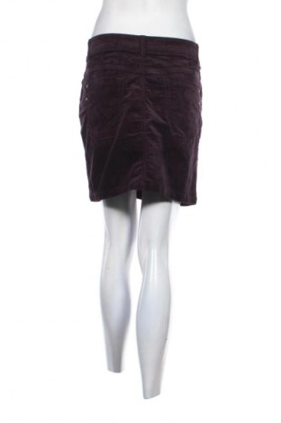 Sukně Yessica, Velikost L, Barva Červená, Cena  241,00 Kč