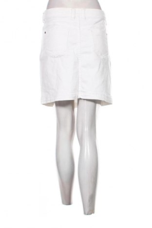 Sukně Yessica, Velikost L, Barva Bílá, Cena  367,00 Kč