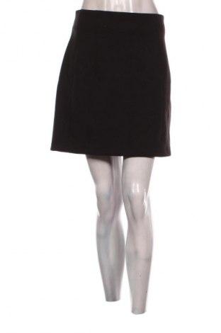 Пола Zara, Размер XL, Цвят Черен, Цена 16,99 лв.