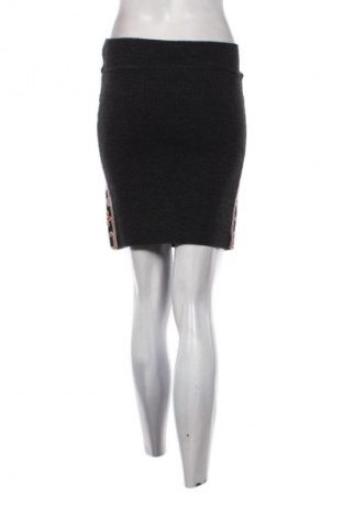 Rock Zara, Größe S, Farbe Mehrfarbig, Preis € 10,99