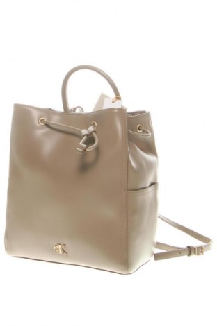 Hátizsák Calvin Klein, Szín Bézs, Ár 32 059 Ft