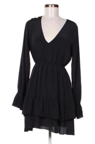 Kleid A Lot Less x About You, Größe XS, Farbe Schwarz, Preis 43,99 €