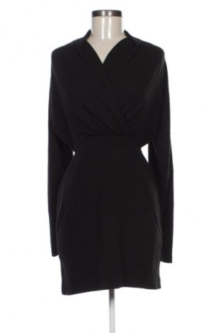 Sukienka About You, Rozmiar M, Kolor Czarny, Cena 62,07 zł