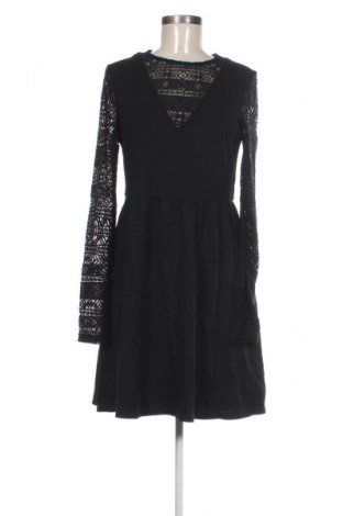 Šaty  About You, Velikost L, Barva Černá, Cena  759,00 Kč