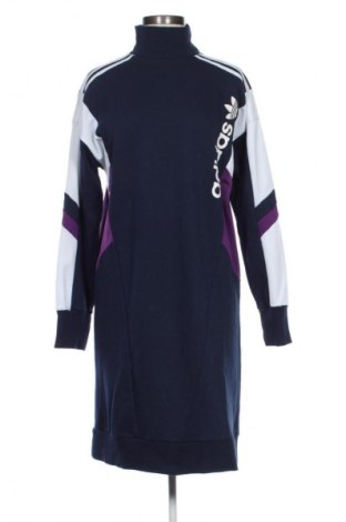 Рокля Adidas Originals, Размер M, Цвят Многоцветен, Цена 55,00 лв.