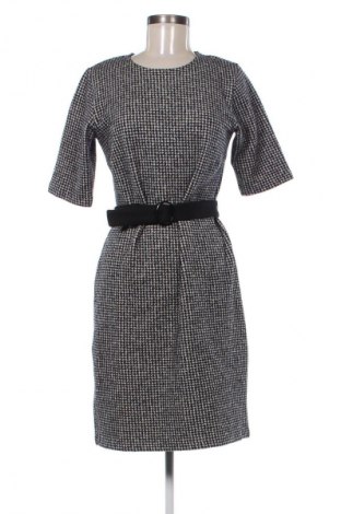 Kleid Agnes B., Größe M, Farbe Mehrfarbig, Preis 37,99 €