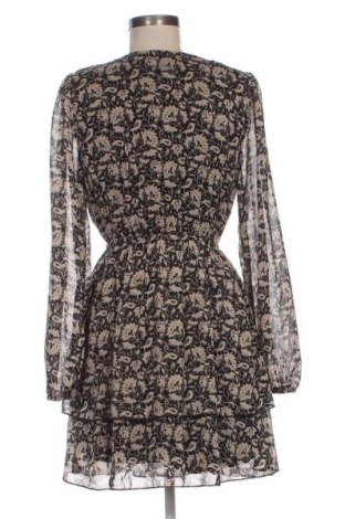 Kleid Amisu, Größe M, Farbe Mehrfarbig, Preis 9,99 €