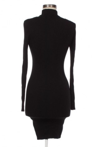 Sukienka Amisu, Rozmiar M, Kolor Czarny, Cena 40,99 zł