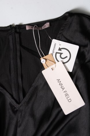 Šaty  Anna Field, Velikost L, Barva Černá, Cena  939,00 Kč