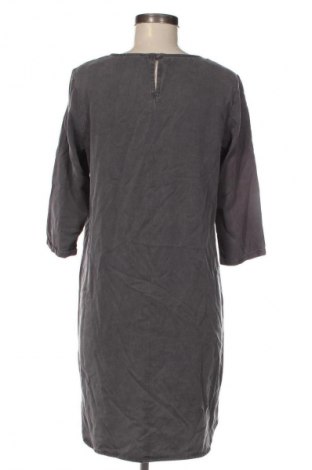 Šaty  Armedangels, Velikost M, Barva Šedá, Cena  559,00 Kč