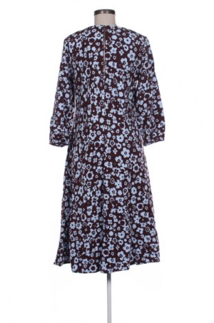 Рокля Armedangels, Размер L, Цвят Многоцветен, Цена 71,99 лв.