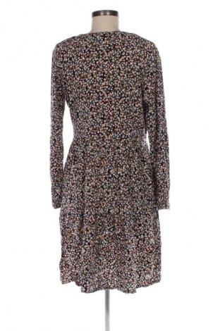 Kleid B.Young, Größe M, Farbe Mehrfarbig, Preis 18,99 €