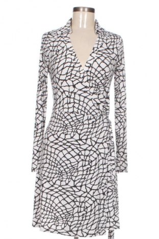 Рокля BCBG Max Azria, Размер S, Цвят Многоцветен, Цена 122,99 лв.