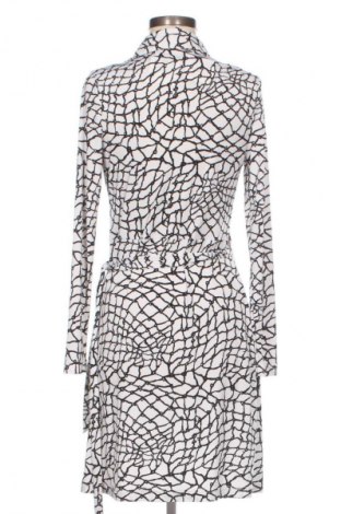 Рокля BCBG Max Azria, Размер S, Цвят Многоцветен, Цена 122,99 лв.