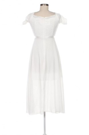 Рокля BERY LOVE, Размер S, Цвят Бял, Цена 140,76 лв.