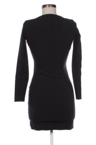 Šaty  Bershka, Velikost S, Barva Černá, Cena  449,00 Kč