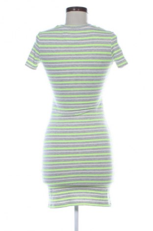 Šaty  Bershka, Velikost S, Barva Vícebarevné, Cena  494,00 Kč