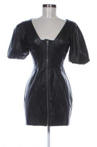 Kleid Bershka, Größe S, Farbe Schwarz, Preis 19,95 €