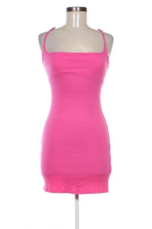 Φόρεμα Bershka, Μέγεθος L, Χρώμα Ρόζ , Τιμή 13,99 €