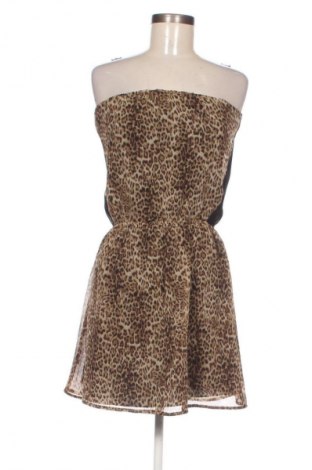 Рокля Bershka, Размер M, Цвят Многоцветен, Цена 26,99 лв.